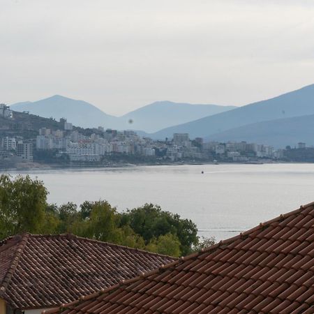 Memories Apartments Sarandë エクステリア 写真