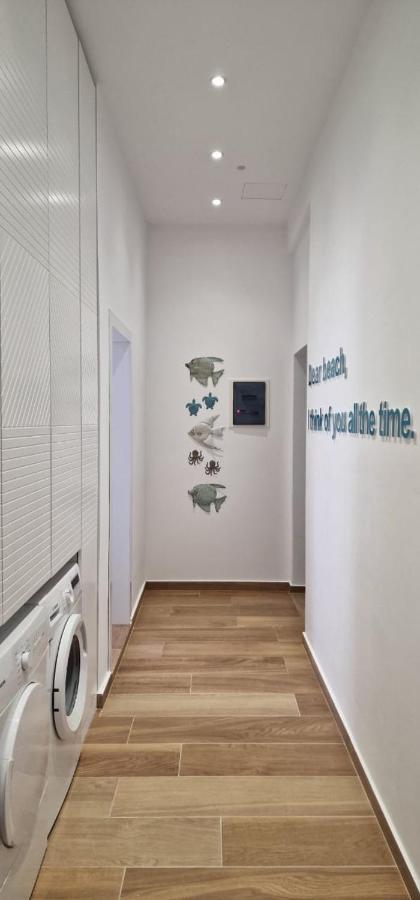 Memories Apartments Sarandë エクステリア 写真