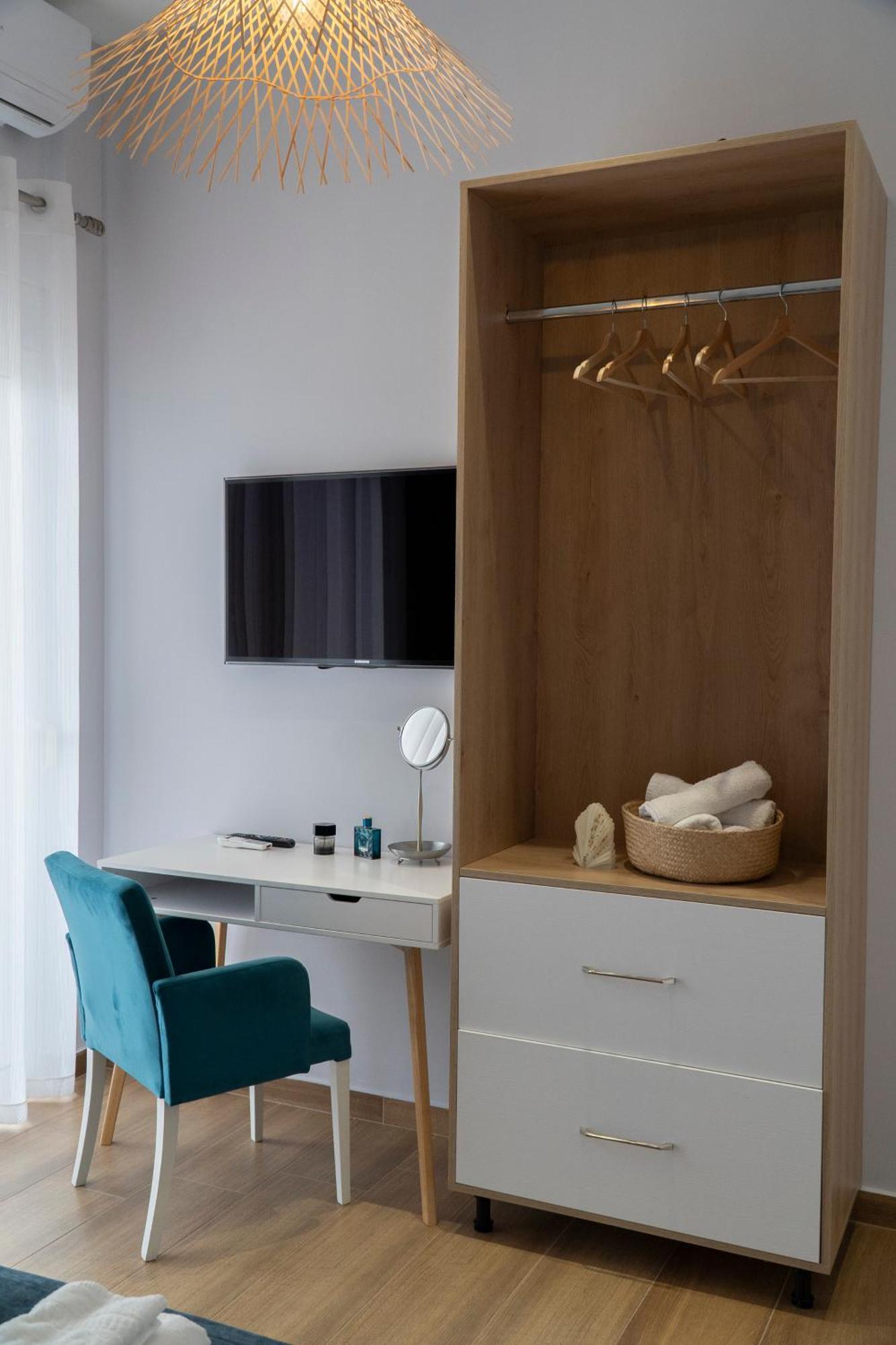 Memories Apartments Sarandë エクステリア 写真