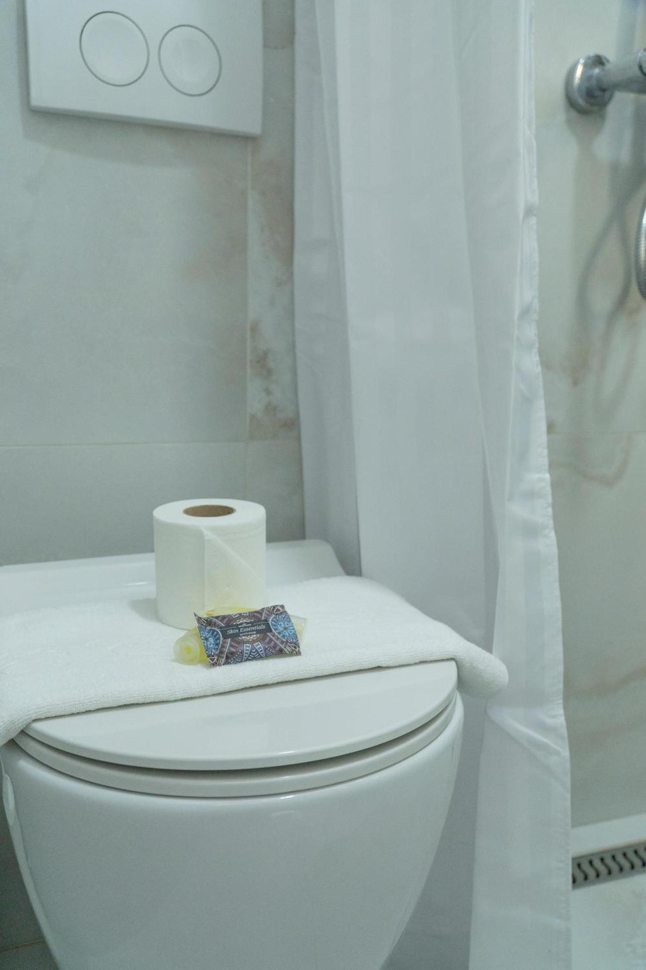 Memories Apartments Sarandë エクステリア 写真